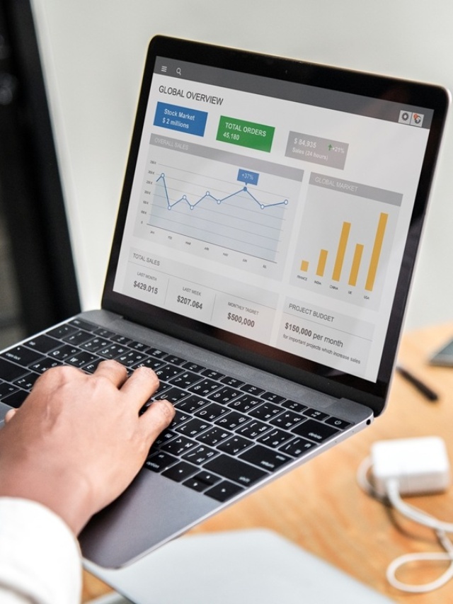 10 SEO Statistics Marketers Need to Know in 2025