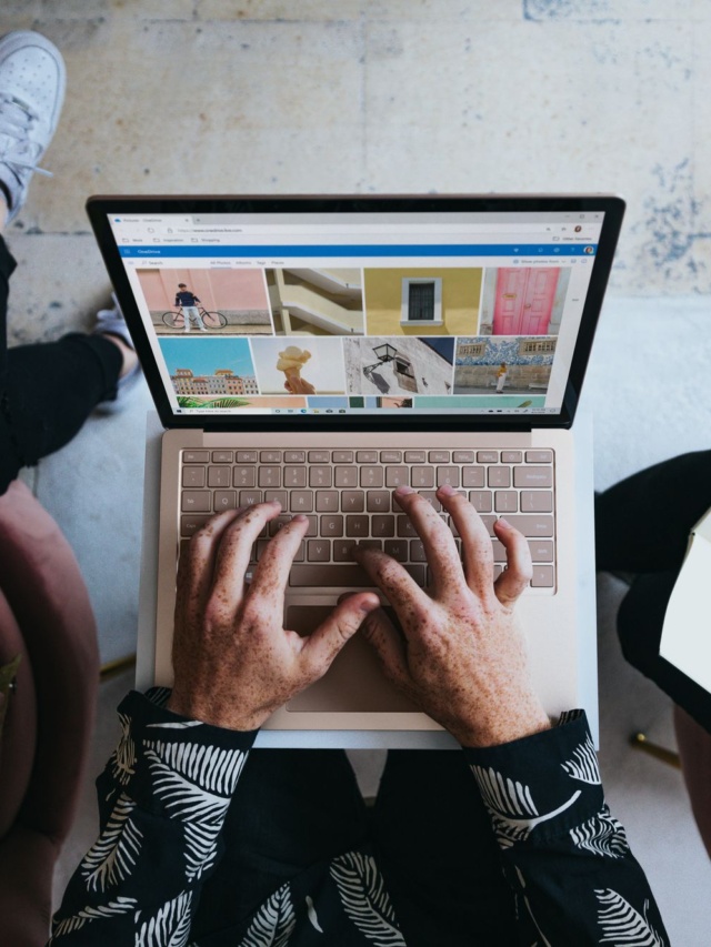 Remarketing vs. Retargeting: Key Differences and When to Use Each Strategy